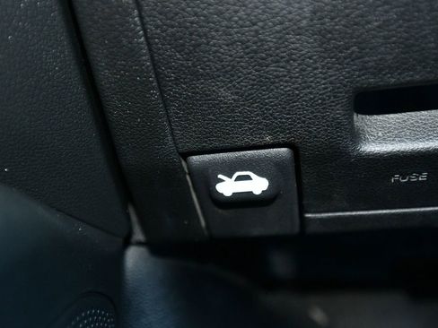Used 2019 Hyundai Accent SE FWD image 32