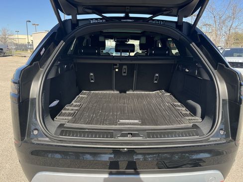 Used 2026 Land Rover Range Rover Velar S image 27