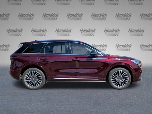 Used 2020 Lincoln Corsair Reserve w/ Appearance Package image 6