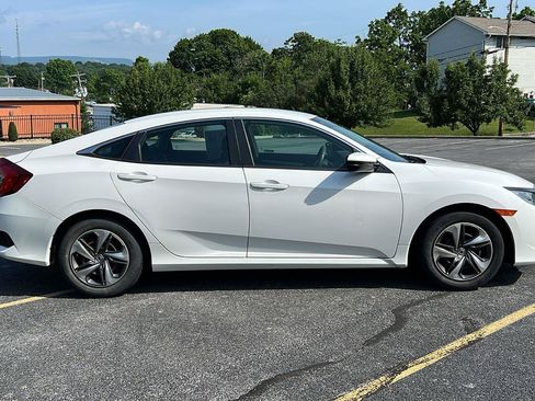 Used 2019 Honda Civic LX image 2