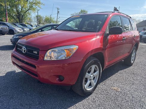 Used 2007 Toyota RAV4 4WD V6 w/ 3rd Row image 1