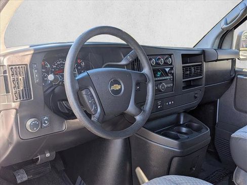 Used 2013 Chevrolet Express 3500 LT w/ LT Preferred Equipment Group image 10