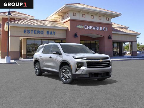 New 2026 Chevrolet Traverse LT w/ LPO, Floor Liner Package FWD image 1