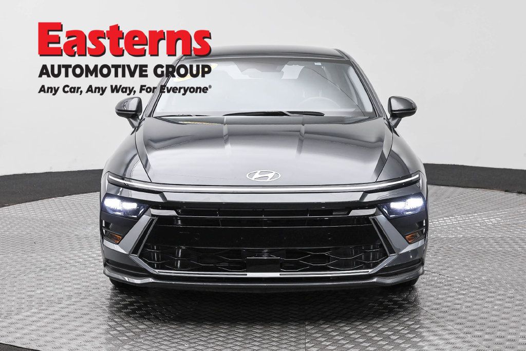 Used 2026 Hyundai Sonata Blue FWD image 4