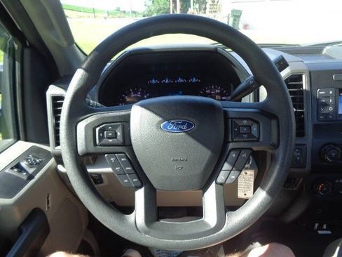 Used 2022 Ford F250 XL w/ Power Equipment Group AWD/4WD image 14