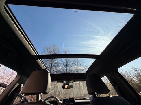 New 2026 Jeep Compass Latitude w/ Sun and Sound Group image 26