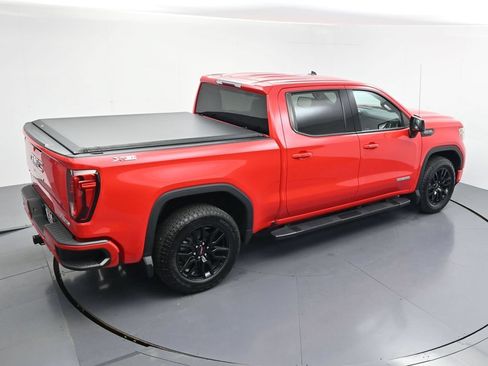 Used 2020 GMC Sierra 1500 Elevation w/ Elevation Value Package AWD/4WD image 7