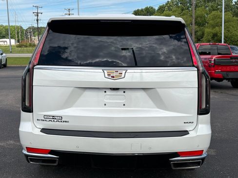 Used 2021 Cadillac Escalade ESV Premium Luxury Platinum AWD/4WD image 7