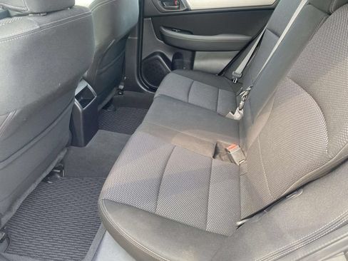 Used 2019 Subaru Outback 2.5i AWD/4WD image 46