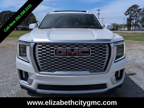Used 2021 GMC Yukon XL Denali image 9
