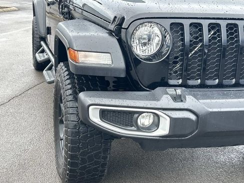 Used 2023 Jeep Gladiator Sport w/ Off Road Group AWD/4WD image 14