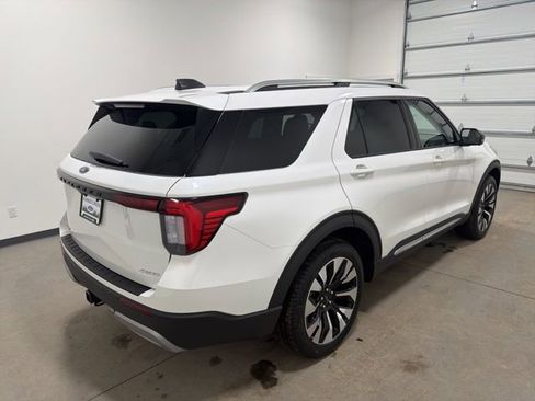 New 2026 Ford Explorer Platinum w/ LUX Leather Package image 4