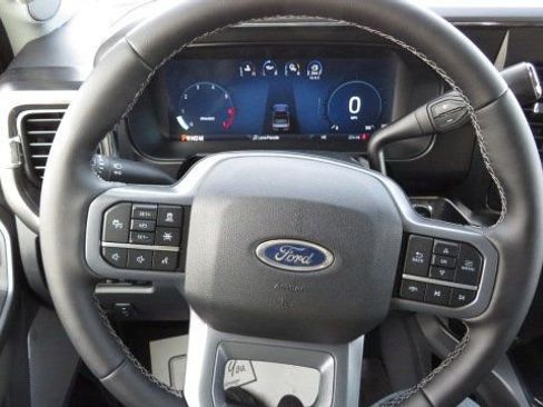 New 2026 Ford F350 Lariat w/ Lariat Premium Package AWD/4WD image 22