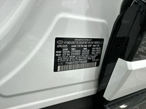 New 2026 Hyundai Ioniq 9 SEL image 34