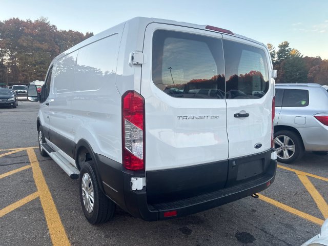 Used 2025 Ford Transit 250 Low Roof w/ Exterior Upgrade Package RWD image 7