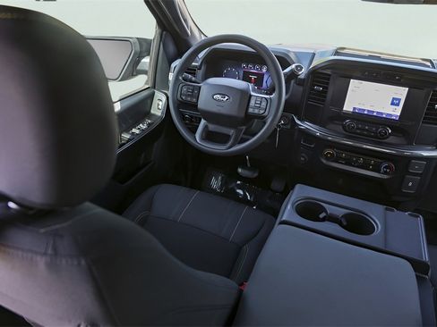 Used 2024 Ford F150 STX image 30