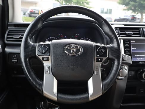 Used 2023 Toyota 4Runner SR5 Premium w/ Moonroof Package AWD/4WD image 16