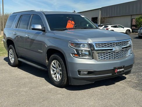 Used 2015 Chevrolet Tahoe LT RWD image 1