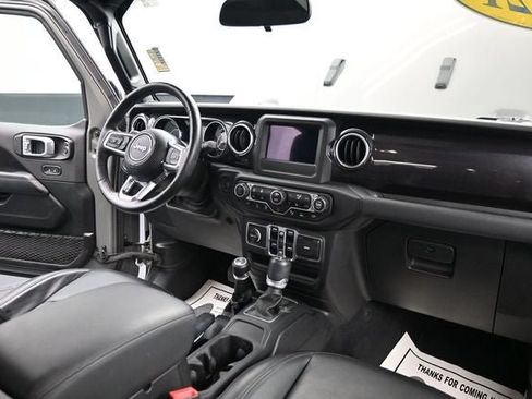 Used 2021 Jeep Wrangler Unlimited Sahara AWD/4WD image 18