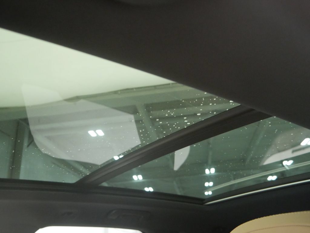 Certified 2026 Porsche Cayenne AWD/4WD image 55