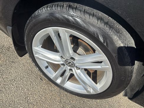 Used 2015 Volkswagen Passat 1.8T SE image 26