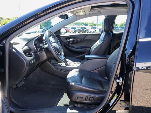 Used 2016 Chevrolet Malibu Premier FWD image 6