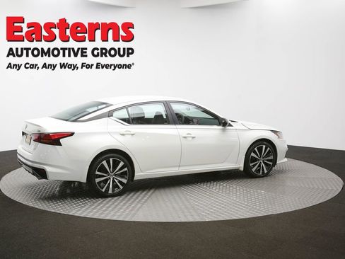 Used 2022 Nissan Altima 2.5 SR image 38