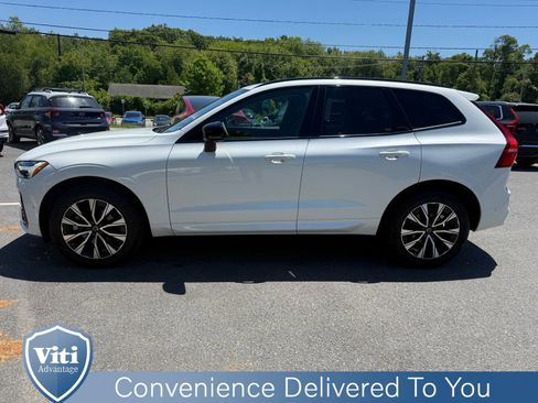 Used 2023 Volvo XC60 B5 Plus w/ Protection Package Premier AWD/4WD image 5