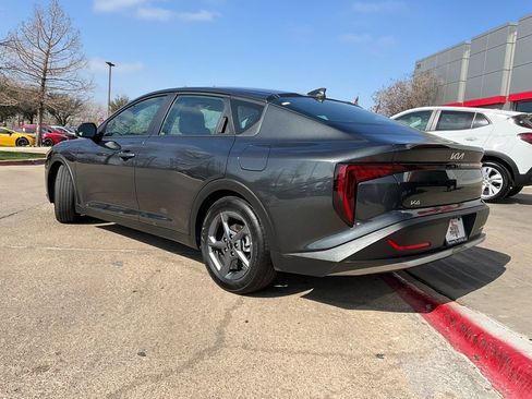 Used 2025 Kia K4 LXS image 8