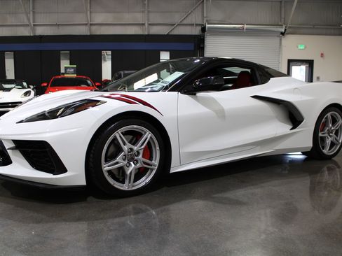 Used 2022 Chevrolet Corvette Stingray Preferred Conv w/ Z51 Performance Package image 8