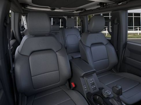 New 2026 Ford Bronco Outer Banks AWD/4WD image 10