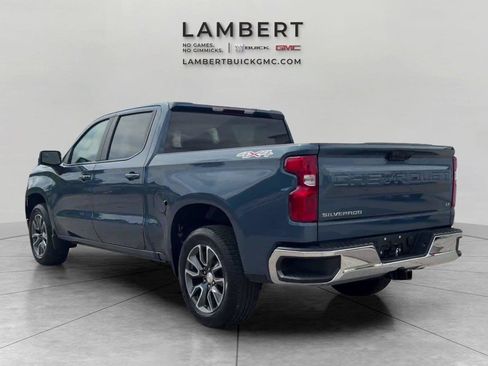 Used 2024 Chevrolet Silverado 1500 LT AWD/4WD image 3