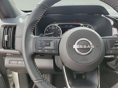 Used 2024 Nissan Pathfinder Rock Creek AWD/4WD image 18