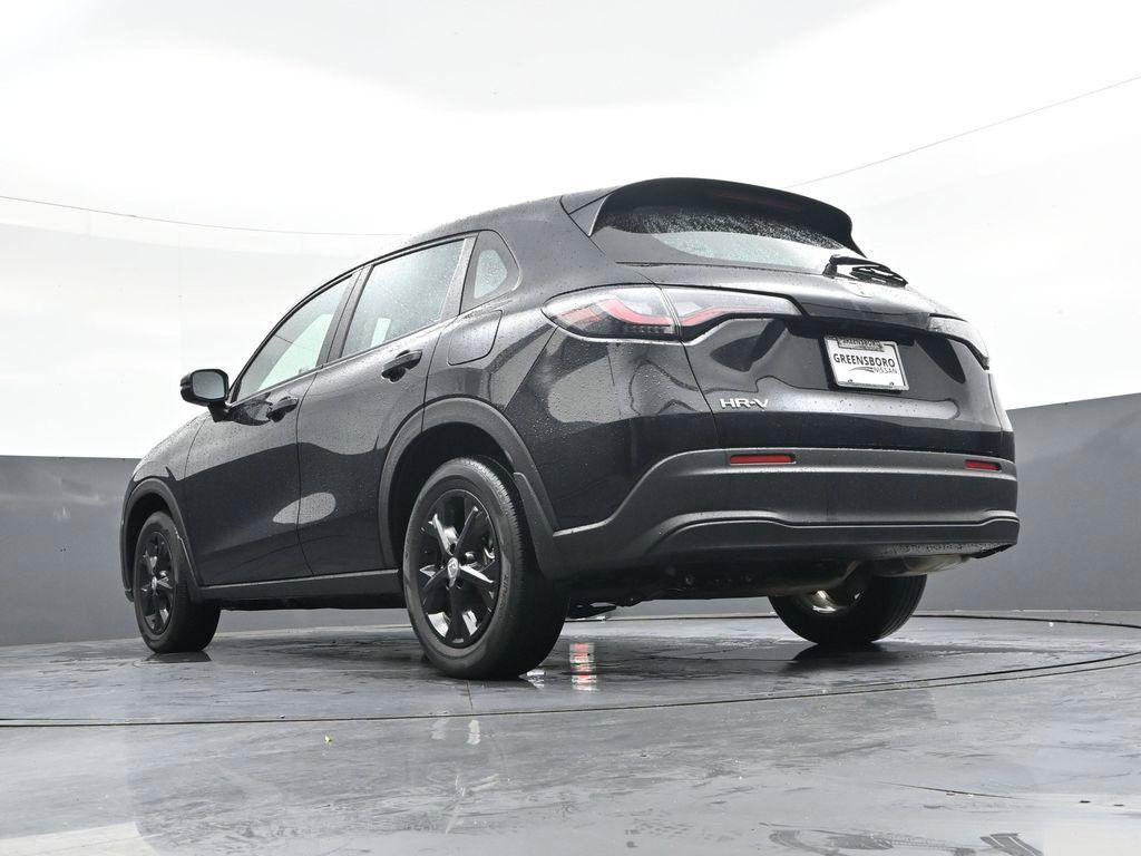 Used 2024 Honda HR-V LX image 37