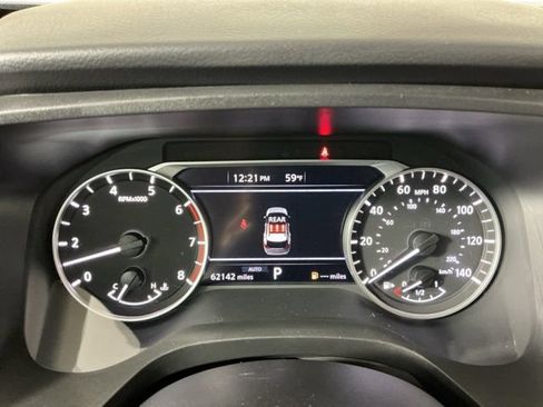 Used 2024 Nissan Rogue SV AWD/4WD image 16