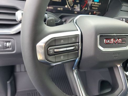 New 2026 GMC Acadia Elevation image 22