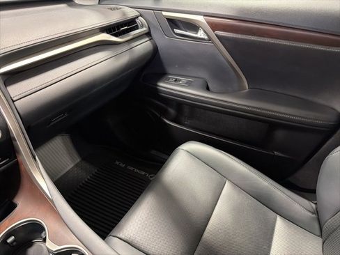 Used 2022 Lexus RX 350 AWD w/ Premium Package image 29