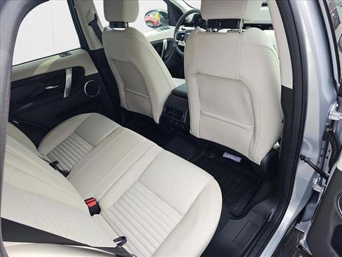 New 2025 Land Rover Discovery Sport S image 11