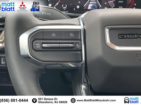 Used 2024 GMC Canyon Denali image 20