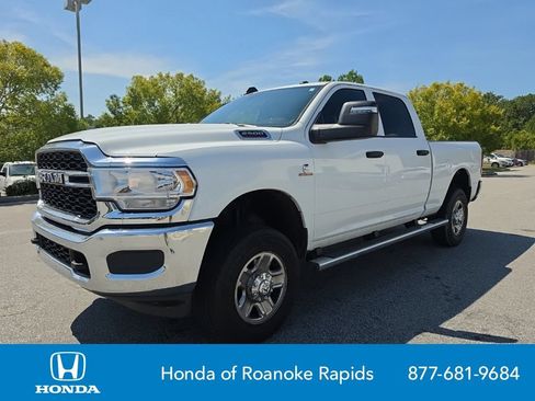 Used 2023 RAM 2500 Tradesman AWD/4WD image 1