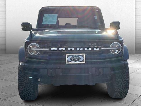 Used 2022 Ford Bronco Outer Banks w/ Sasquatch Package image 2