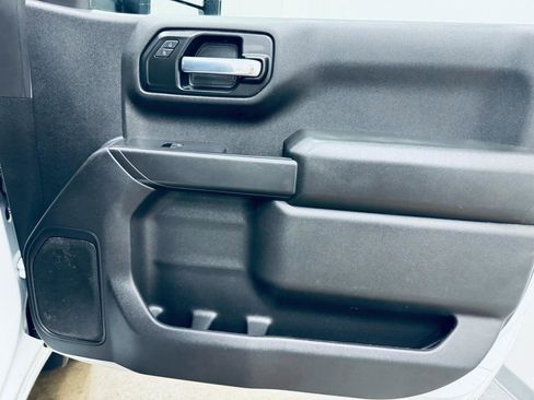 Used 2021 GMC Sierra 1500 2WD Regular Cab w/ Convenience Package image 32