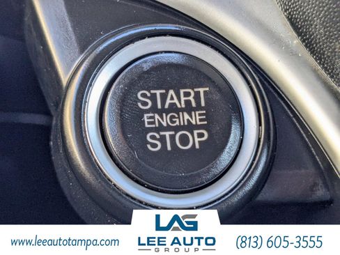 Used 2019 Alfa Romeo Stelvio image 28