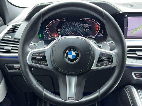 Used 2023 BMW X6 xDrive40i w/ M Sport Package image 18