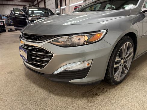 Used 2025 Chevrolet Malibu LT image 27