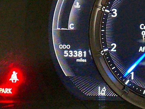 Used 2022 Lexus IS 350 F Sport w/ Navigation Package image 36