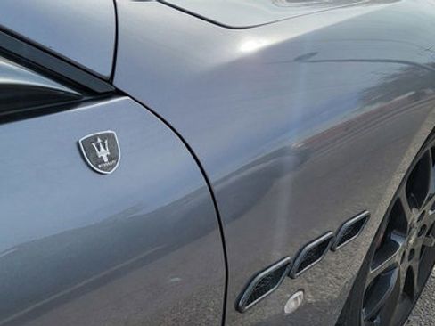 Used 2013 Maserati GranTurismo Sport image 18