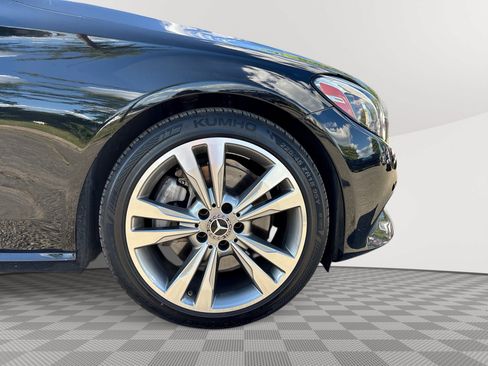 Used 2018 Mercedes-Benz C 300 4MATIC Coupe image 30