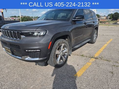 Used 2021 Jeep Grand Cherokee L Limited AWD/4WD image 2