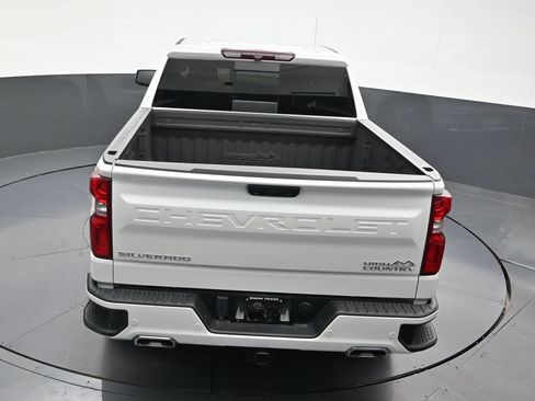 Used 2023 Chevrolet Silverado 1500 High Country RWD image 18